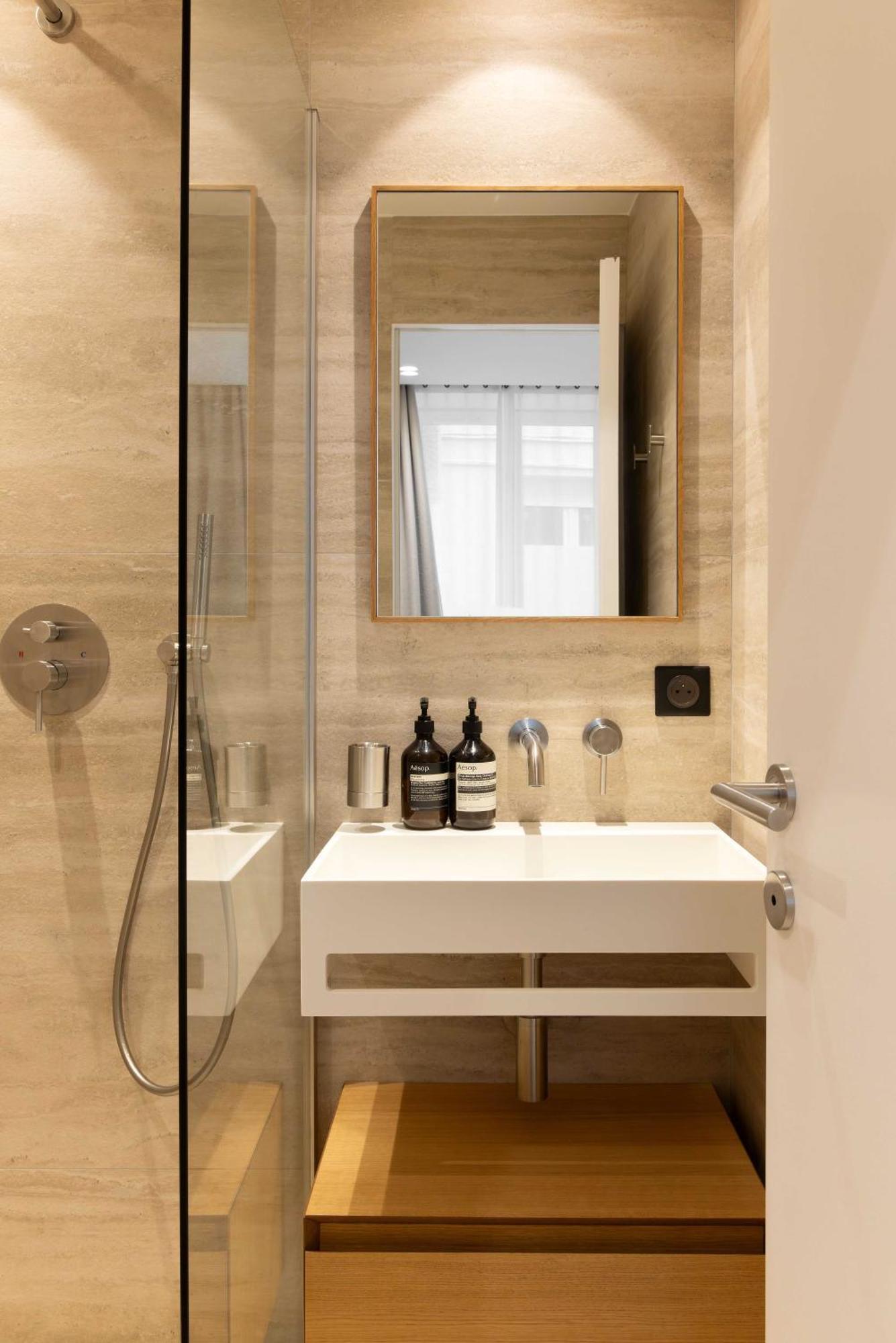 Elegant With Ac - 3br-6p- Montorgueil Appartamento