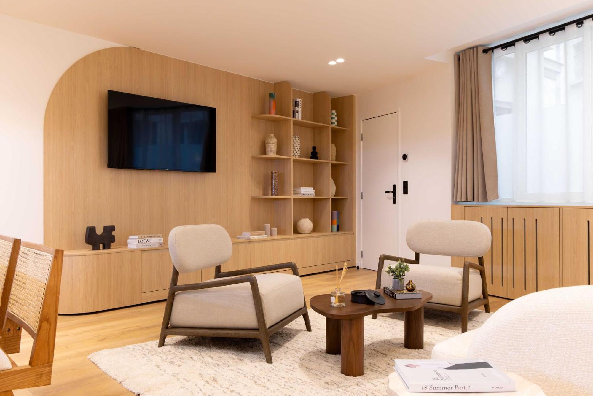 Elegant With Ac - 3br-6p- Montorgueil *